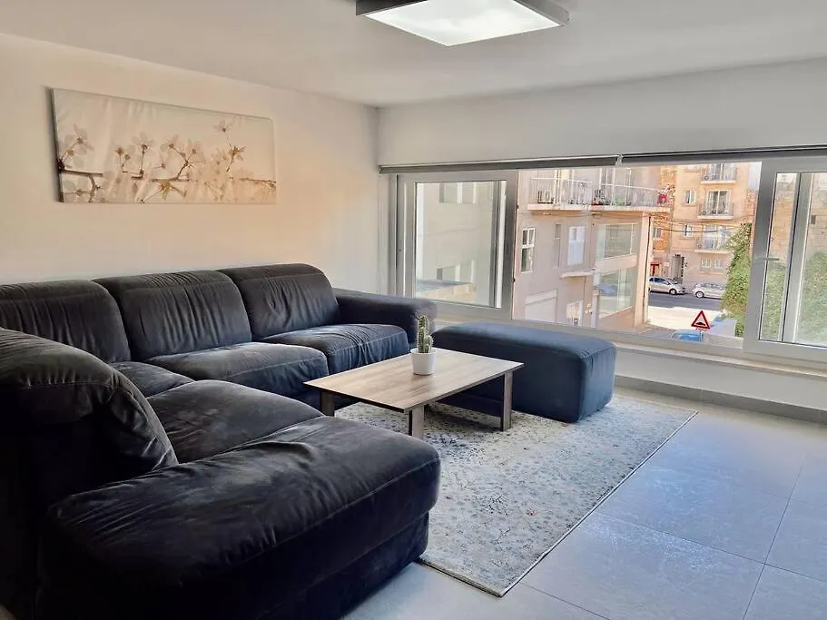 Apartment New, Ultra Comfy, Central Flat Msida